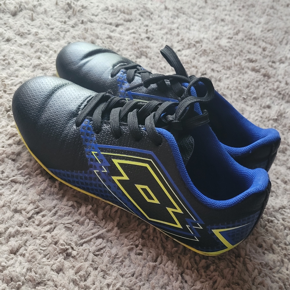 KIDS Soccer Cleats - Size 1